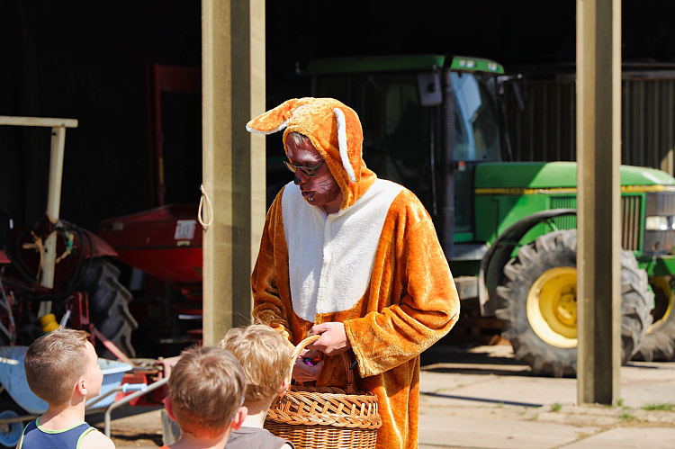 Paaseieren zoeken met en door speeltuinvereniging Wildebras_02